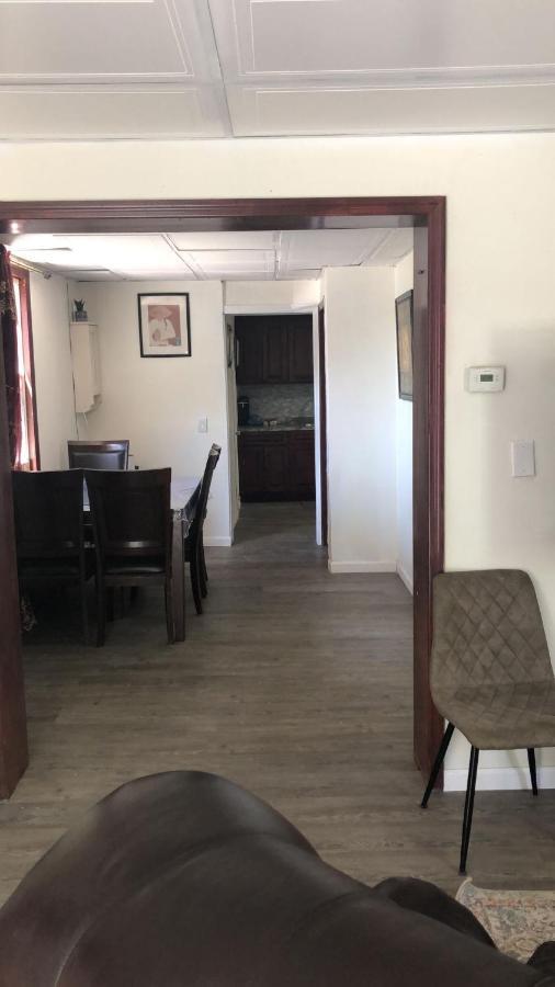 Cozzy Room With Private Entrance And Drive Way New York Kültér fotó